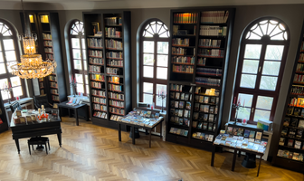 Bibliothek im Conversationshaus